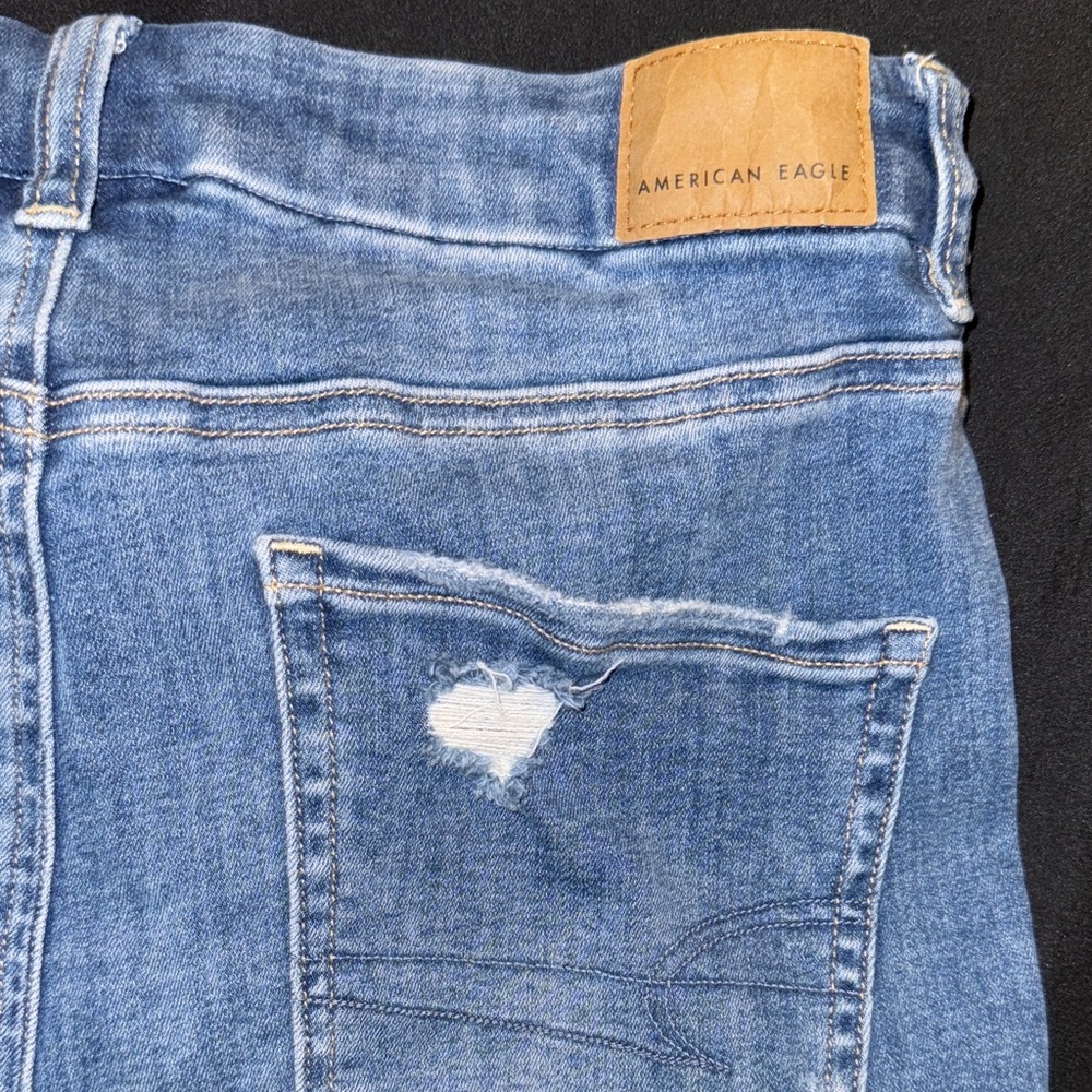 American Eagle Denim Blue Women's Shorts - Picture 9 of 9